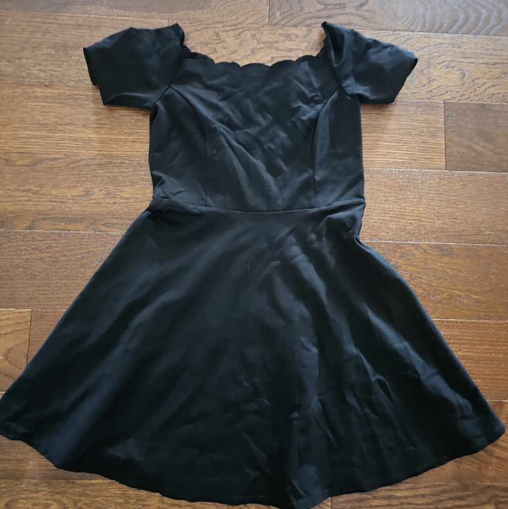 Black Scalloped Top Dress